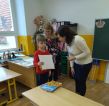 Předávání vysvědčení prvňáčkům, Základní škola Aloise Klára Úštěk, foto:2